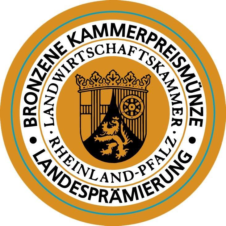 https://weinshop.wilker.de/wp-content/uploads/images/wilkers-weisser-feinherb---pfalz_auszeichnung1.jpg
